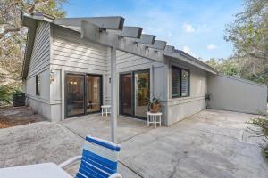 Το κτήριο όπου στεγάζεται  η παραθεριστική κατοικία