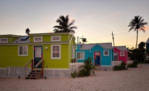 Το κτήριο όπου στεγάζεται  η παραθεριστική κατοικία