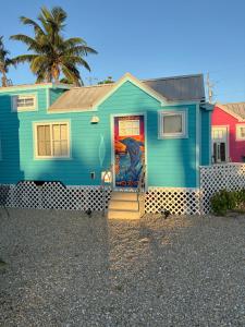 Το κτήριο όπου στεγάζεται  η παραθεριστική κατοικία