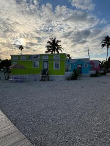 Το κτήριο όπου στεγάζεται  η παραθεριστική κατοικία