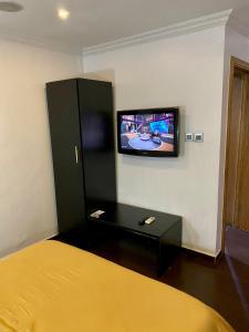 Gallery image of Stylish Modern Elegance Deluxe Suite in Lagos