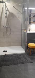 Koupelna v ubytování Kooglof Maison + 31 fotografií