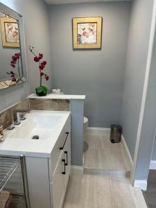 Phòng tắm tại Quiet and comfortable