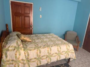 Кровать или кровати в номере Boyce Guest House