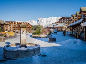 Γενική θέα στο βουνό ή θέα στο βουνό από  αυτό το σαλέ +8 φωτογραφίες