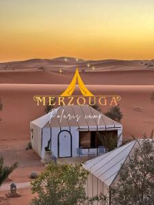 Naturlandskabet i nærheden af campingpladsen