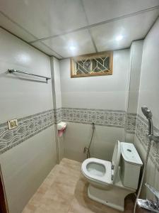 Koupelna v ubytování Sribhumi Homestay Sreemangal + 23 fotografií