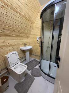 Ένα μπάνιο στο Alban