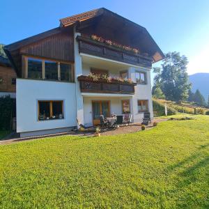 Κήπος έξω από το Ferienwohnung Haus Ebner