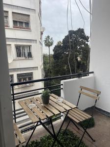 Balkón nebo terasa v ubytování Hassan Centre Studio-No Elevator-Wi-Fi &-Smart TV -CAN 2025