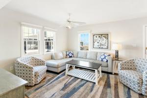 Khu vực ghế ngồi tại CAC-19A - Spot