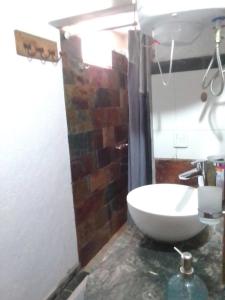 Koupelna v ubytování Cabañas Ojo de Agua