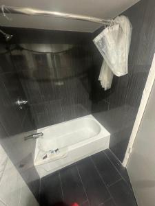 Ένα μπάνιο στο Heritage Inn