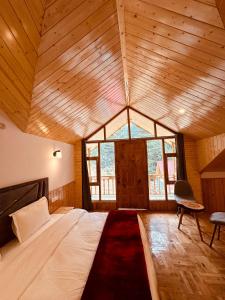 Postel nebo postele na pokoji v ubytování Desprades Blooming Paradise Resort