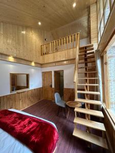 Postel nebo postele na pokoji v ubytování Desprades Blooming Paradise Resort