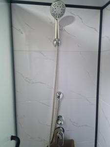 Phòng tắm tại Takava Lodge