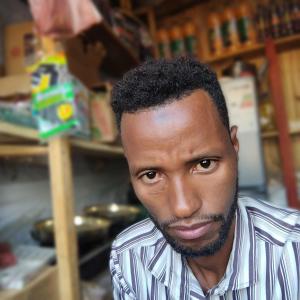 Oaspeți care stau la Awwal