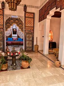 Μια τηλεόραση ή/και κέντρο ψυχαγωγίας στο Dare Ania