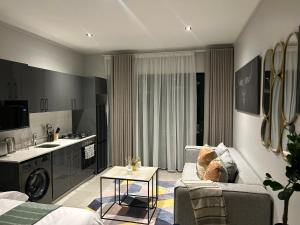 Postel nebo postele na pokoji v ubytování FezatOceanZimbali