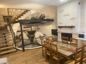 Kuchyň nebo kuchyňský kout v ubytování Casa Rural Tolanca - A un paso de Toledo y Puy du Fou