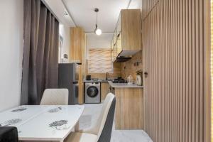 Kuchyň nebo kuchyňský kout v ubytování Accurate Homes