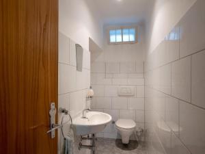 Koupelna v ubytování Föchlhaus am Marktgraben + 14 fotografií