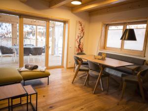 Fotografie z fotogalerie ubytování Designchalets Falkertsee v destinaci Ebene Reichenau