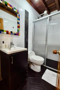 Phòng tắm tại Apartamento amoblado en Guatape