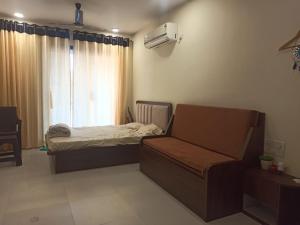 Un lugar para sentarse en The Urban Nest - Bliss Studio Apartment with Private Balcony 29 fotos más