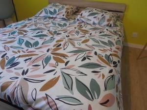 Φωτογραφία από το άλμπουμ του Peaceful Eden standing-magnificent view σε Tulle