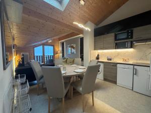 Nhà bếp/bếp nhỏ tại THOLLON - 6 pers, 70 m2 - FR-1-498-125