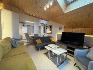 TV/trung tâm giải trí tại THOLLON - 6 pers, 70 m2 - FR-1-498-125