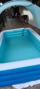 Bazén v ubytování Rareheart Guesthouse nebo v jeho okolí