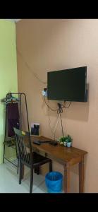 Et tv og/eller underholdning på Teratak Atok Ajib + 4 billeder