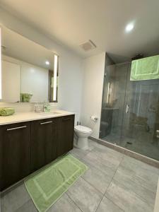 Koupelna v ubytování Comfortable apartment in Downtown Miami