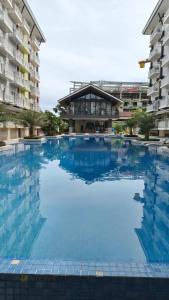 Bazén v ubytování The Traveler's Haven at Bon's nebo v jeho okolí