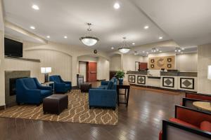Khu vực ghế ngồi tại Comfort Inn Ogden near Event Center
