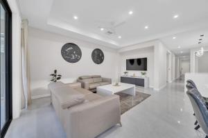 Μια τηλεόραση ή/και κέντρο ψυχαγωγίας στο Luxury on Leeds