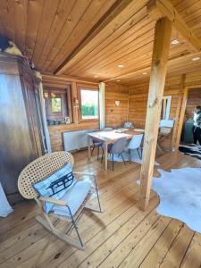 Φωτογραφία από το άλμπουμ του Holzhaus σε Langatte +40 φωτογραφίες