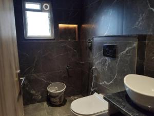 Imagine din galeria proprietății Hotel City View în Golāghāt