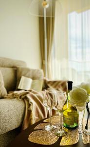 Khu vực ghế ngồi tại Sunny Bella Vista apartments