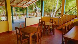 Restaurace v ubytování Neralu Garden Yala