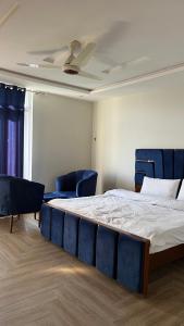 Ένα ή περισσότερα κρεβάτια σε δωμάτιο στο Hills view hotel and restaurant