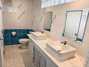 Koupelna v ubytování Suansin Garden Hotel โรงแรมสวนสินการ์เด้น