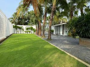 En have udenfor Coconut Garden Đồng Tháp