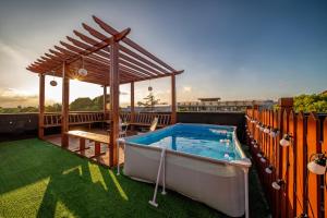 Πισίνα στο ή κοντά στο Shanghai Grand View Hotel