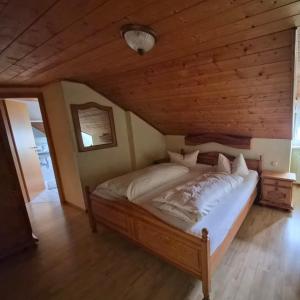 Φωτογραφία από το άλμπουμ του da vinci e michaela σε Niederdorla