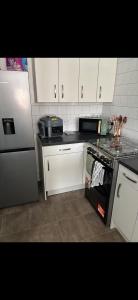 Фотография из галереи Room in flat в Эдинбурге