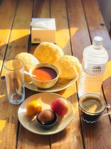 Jídlo v aparthotelu nebo okolí