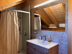 Et badeværelse på Chalet Le Dimore Asiago - Ideale per gruppi e Famiglie + 32 billeder